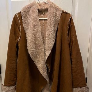 Hem & Thread coat